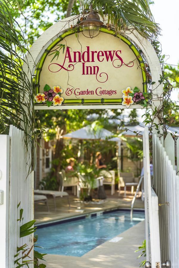 Andrews & Garden Couette-café 3*